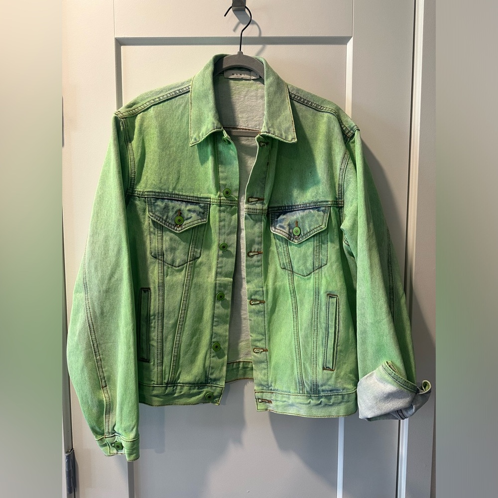 m n m l- PAINTED DENIM TRUCKER JACKET (large)